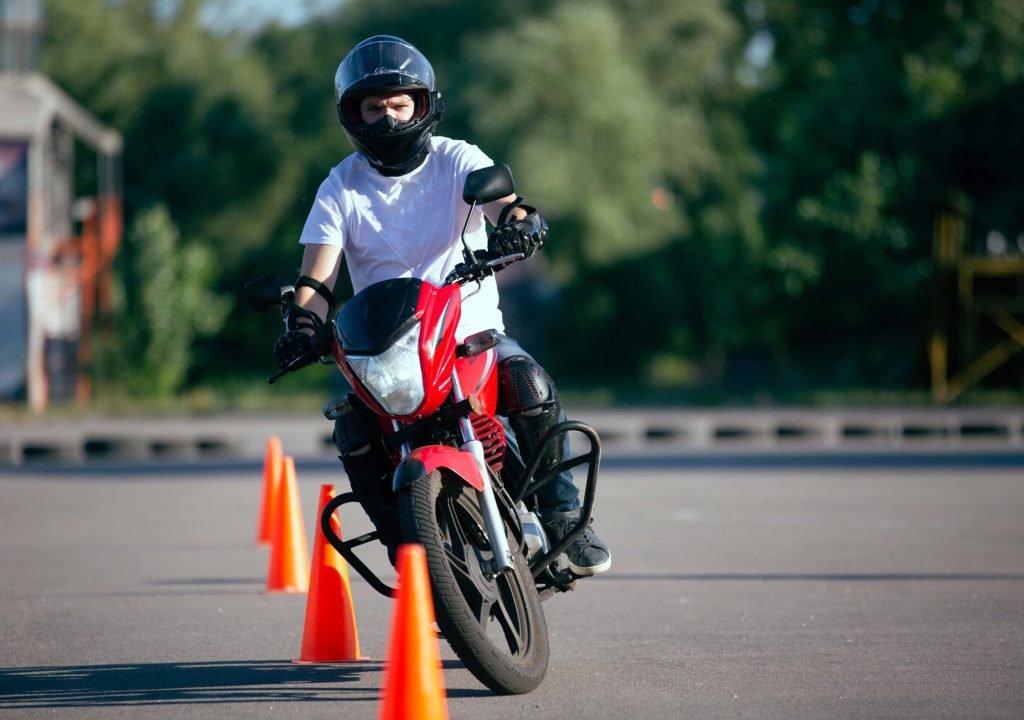 moto-school